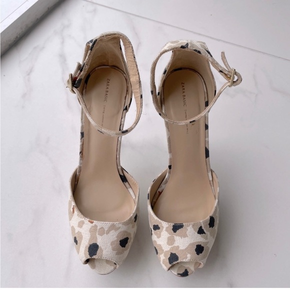 ZARA PLATFORM HIGH HEELS OPEN TOE LEOPARD PRINT IN SIZE 37 European - Picture 4 of 8